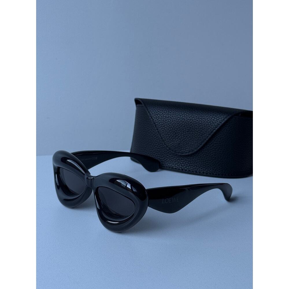 NEW Loewe LW40097I Inflated Sunglasses in Black - Picture 7 of 7